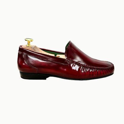 burgundy
