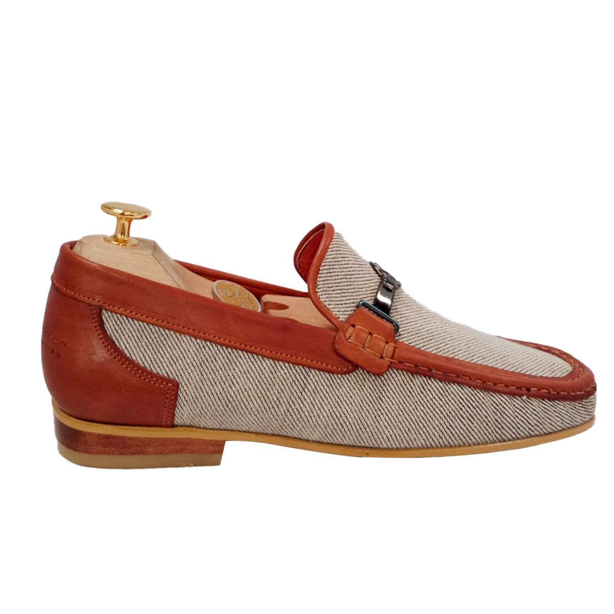 Moccasins Oasis Honey